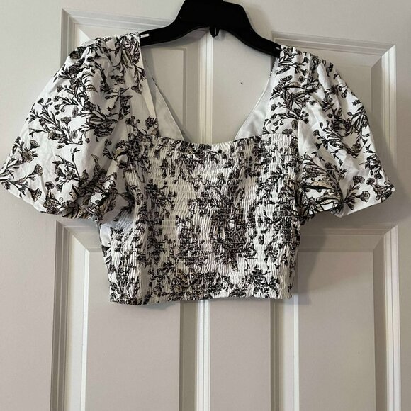 Midnight Sky Cropped Top Size Medium - Picture 3 of 7